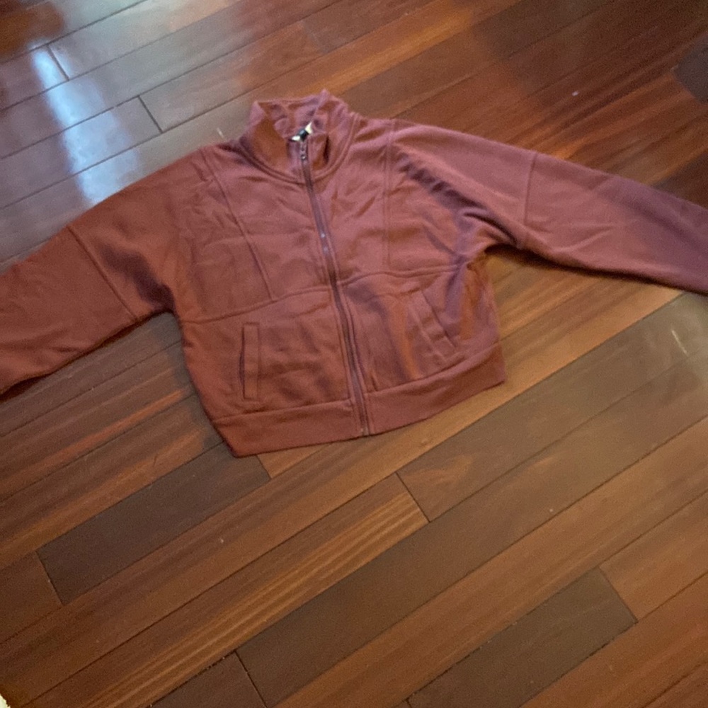 LULULEMON SCUBA DOUP
